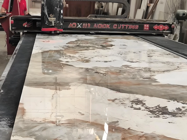 Fully automatic CNC cutting machine